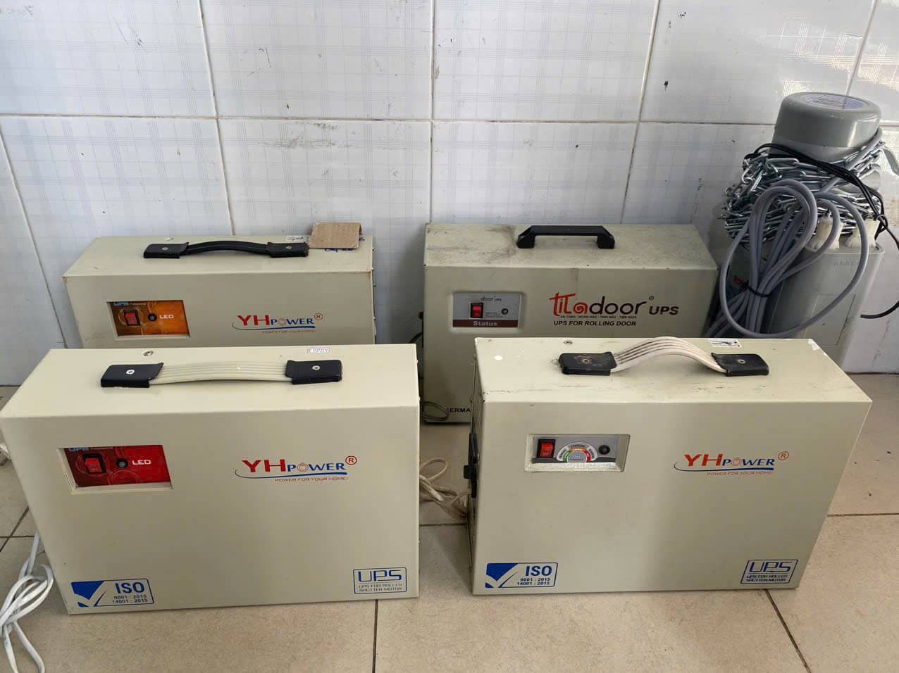 Hướng dẫn cách sửa bộ lưu điện cửa cuốn