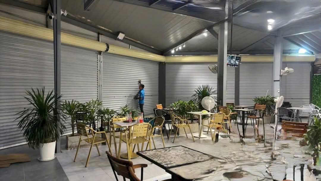 Sửa chữa _ Thi công lắp đặt cửa cuốn quận 3 giá rẻ