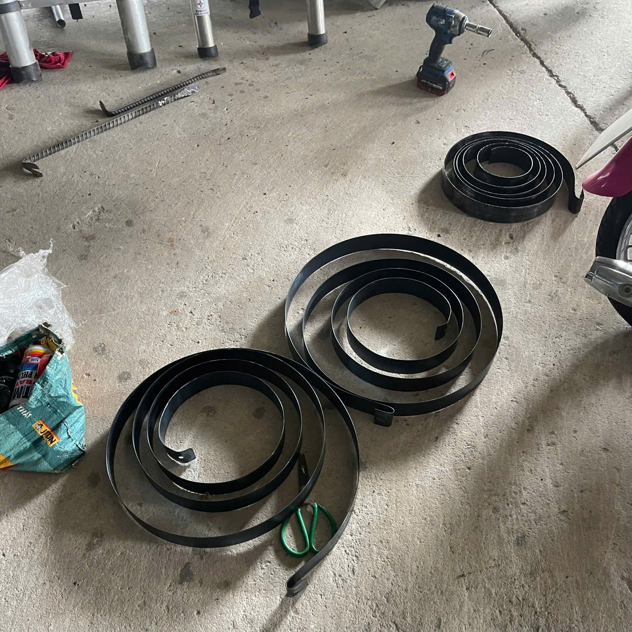 Cách sửa cửa cuốn kéo tay đơn giản tại nhà | Vua Cửa Cuốn