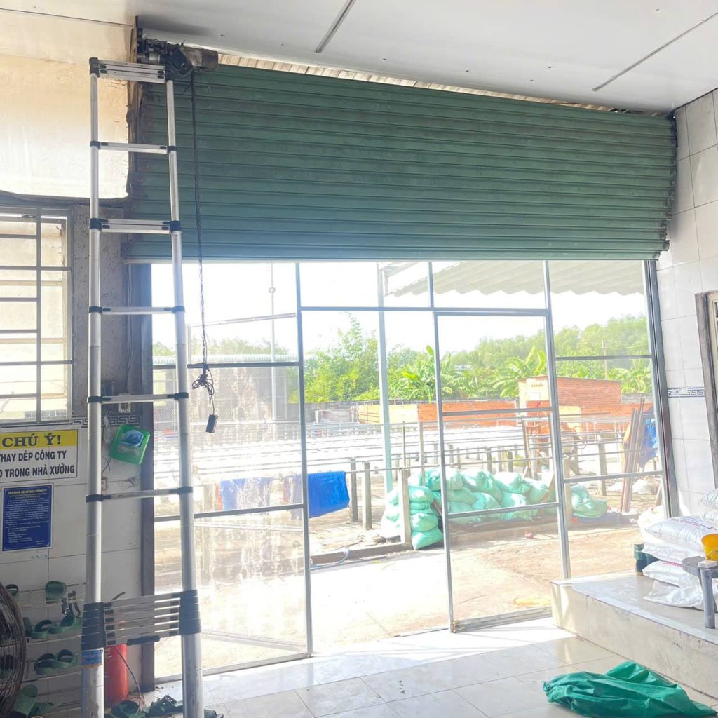 Sửa Cửa Cuốn Quận 6 Hỗ Trợ 24/7 – Thợ Giỏi Đến Nhanh, Giá Hợp Lý 13 Sửa cửa cuốn quận 6 giá rẻ 24/7 | Vua Cửa Cuốn