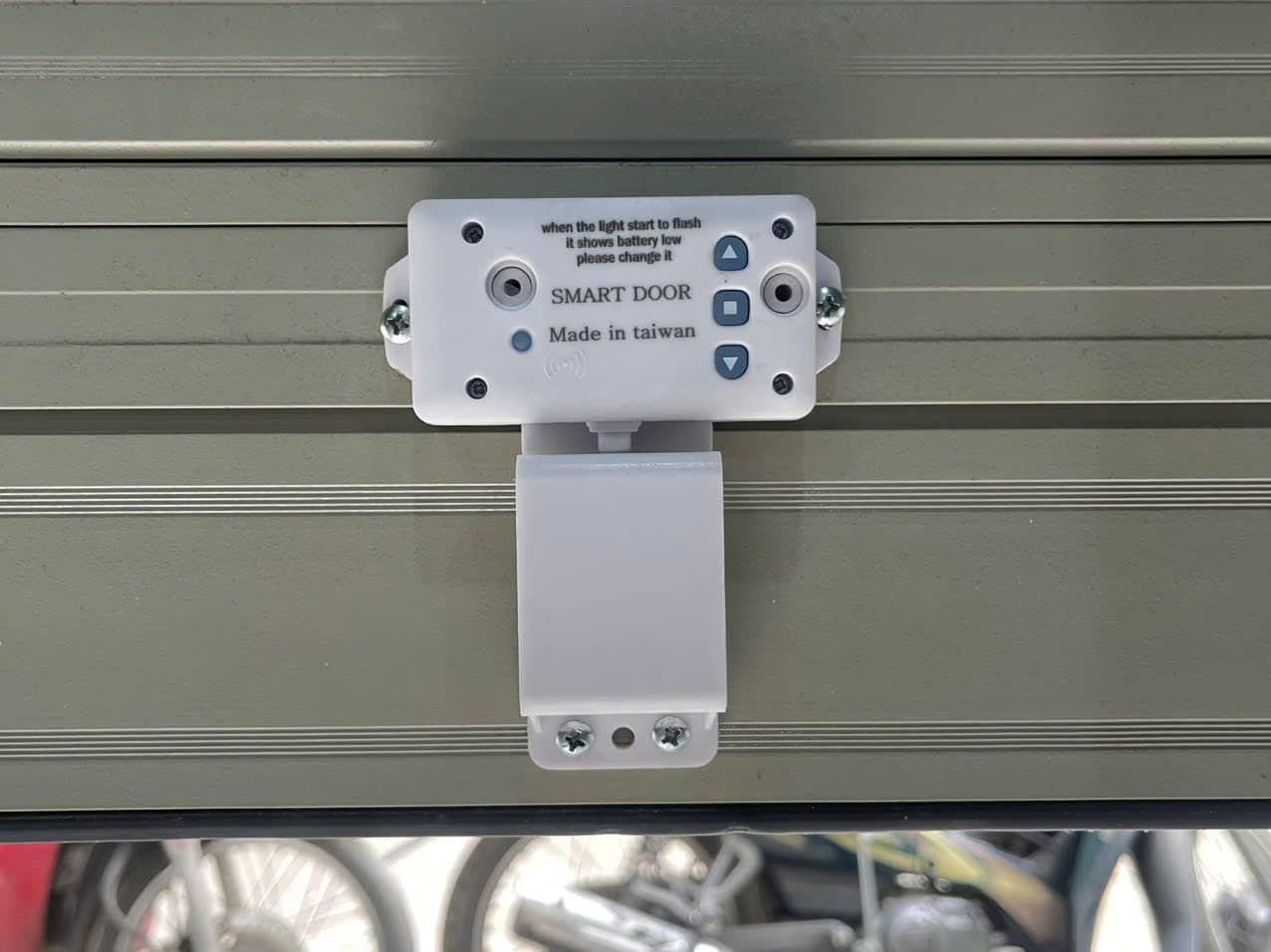 Báo Giá Bộ Cảm Biến Cửa Cuốn_Cách Lắp Đảo Bộ Chiều Chuẩn Kỹ Thuật Từ Vua Cửa Cuốn 3 Báo giá bộ cảm biến cửa cuốn đảo chiều chính hãng