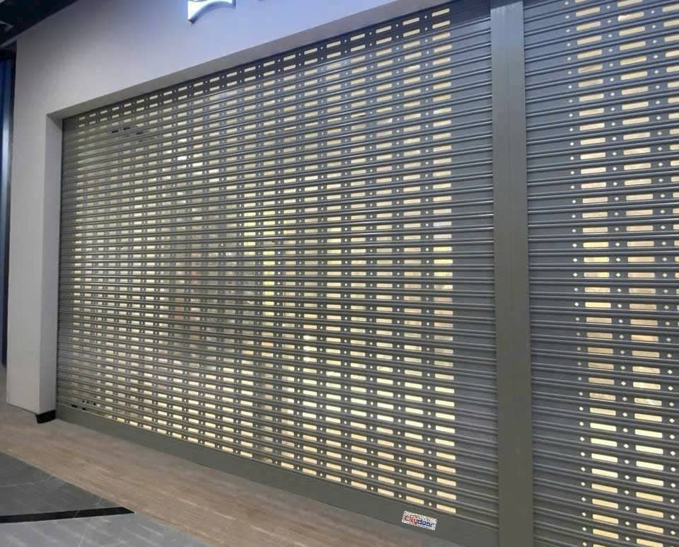 10+Mẫu Cửa Cuốn Khe Thoáng Đẹp, Hiện Đại✅Sang Trọng Nhất 2026 32 10 Mẫu cửa cuốn khe thoáng đẹp ưa chuộng nhất thị trường