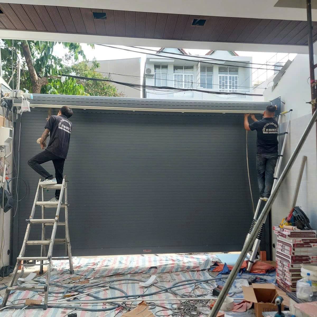 10+Mẫu Cửa Cuốn Khe Thoáng Đẹp, Hiện Đại✅Sang Trọng Nhất 2026 30 10 Mẫu cửa cuốn khe thoáng đẹp ưa chuộng nhất thị trường