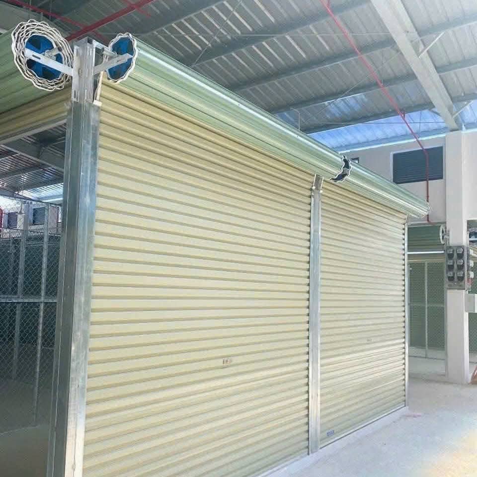 Cửa Cuốn Là Gì? Vua Cửa Cuốn Giải Đáp Cấu Tạo Và Cách Lựa Chọn 23 Mẫu cửa cuốn Tấm Liền chính hãng