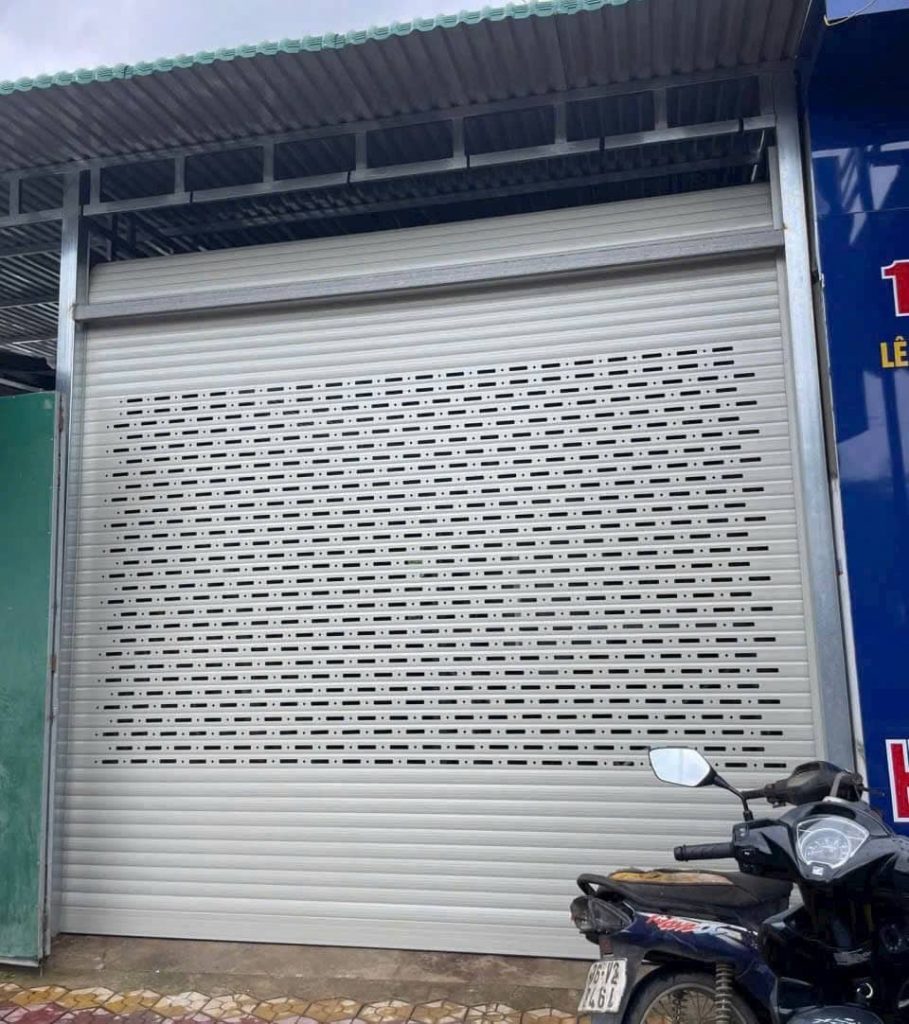 Lắp Đặt Cửa Cuốn Nhôm Công Nghệ Đức 2026 – Báo Giá & Mẫu Đẹp 24 Lắp Đặt Cửa Cuốn Nhôm Công Nghệ Đức – Mẫu Đẹp, Báo Giá 2026