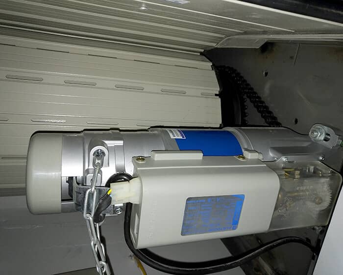 Hướng Dẫn Cách Lắp Motor Cửa Cuốn Chuẩn Kỹ Thuật 2026: Từ A-Z Cho Mọi Loại Cửa✅ 9 Cách Lắp Motor Cửa Cuốn Chuẩn Kỹ Thuật