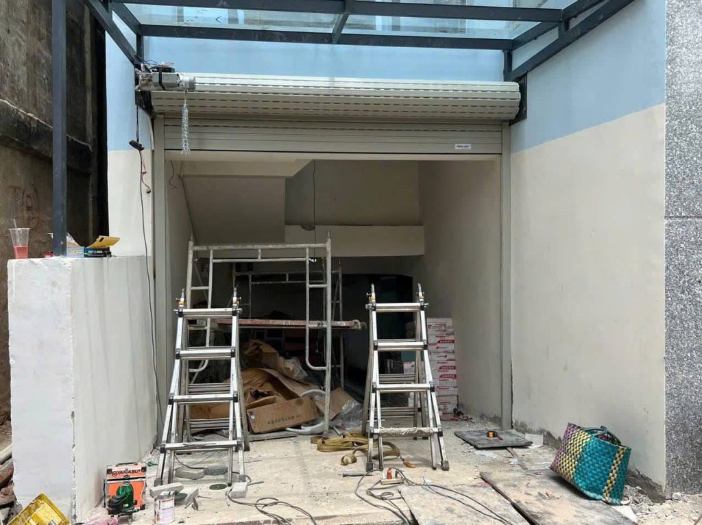 Cách Sửa Cửa Cuốn Bị Kẹt: Hướng Dẫn Kỹ Thuật Chi Tiết Từ Chuyên Gia 10 Các thông số kích thước cửa cuốn cần hiểu đúng