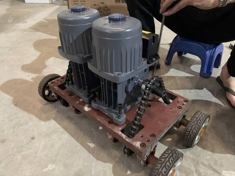 Sửa Cửa Tự Động Tại TPHCM & Hà Nội – Uy Tín, Thợ Giỏi Có Mặt Ngay 17 Sửa Cửa Tự Động Tại TPHCM & Hà Nội – Uy Tín, Thợ Đến Ngay