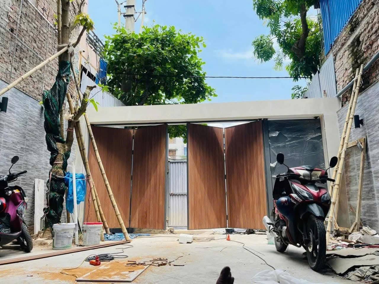 Sửa Cửa Tự Động Tại TPHCM & Hà Nội – Uy Tín, Thợ Giỏi Có Mặt Ngay 14 Dịch Vụ Sửa Cửa Tự Động Chuyên Nghiệp | Vua Cửa Cuốn – Bảo Hành 3 Năm