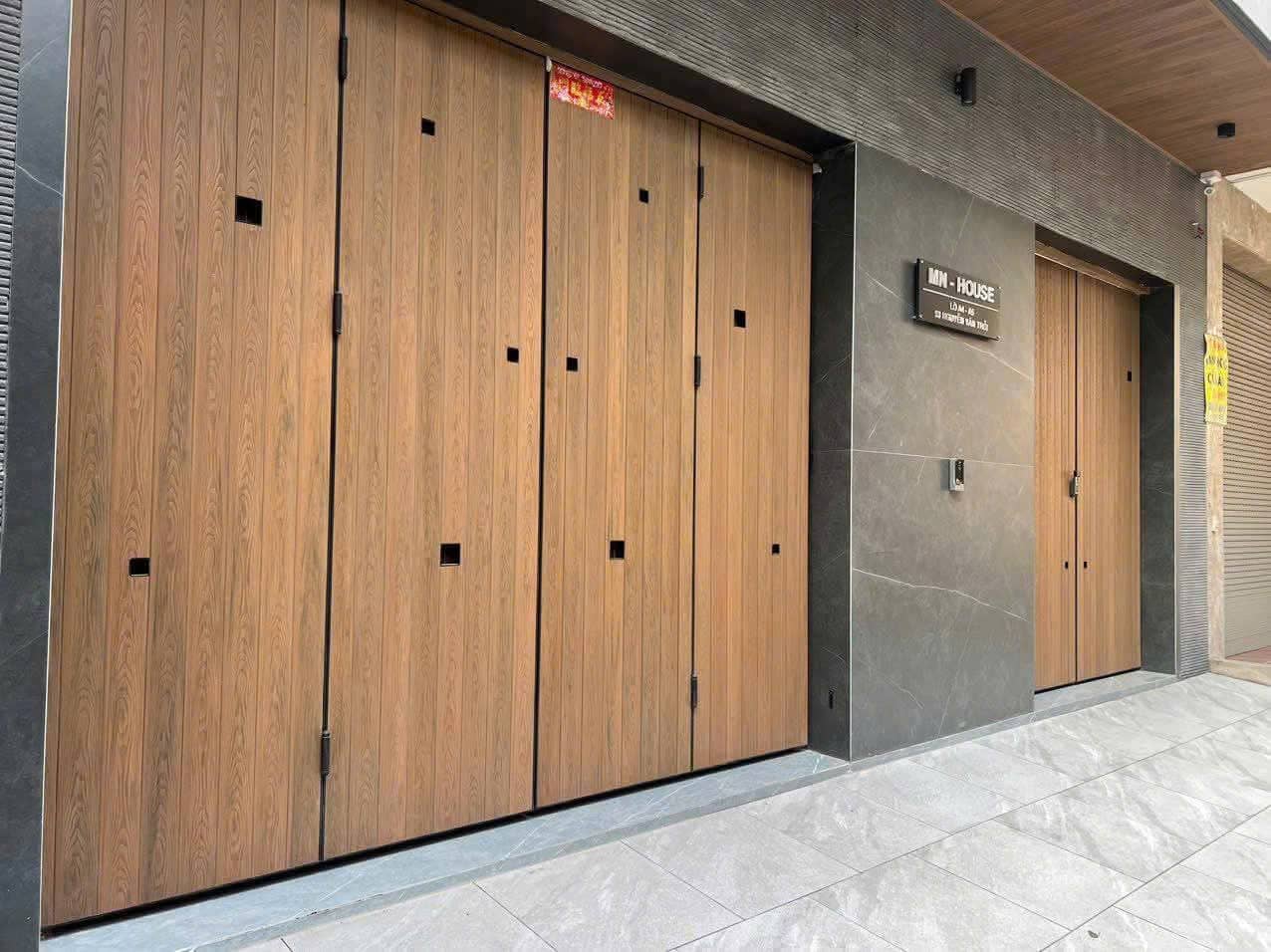 Sửa Cửa Tự Động Tại TPHCM & Hà Nội – Uy Tín, Thợ Giỏi Có Mặt Ngay 25 Sửa Cửa Tự Động Tại TPHCM & Hà Nội – Uy Tín, Thợ Đến Ngay