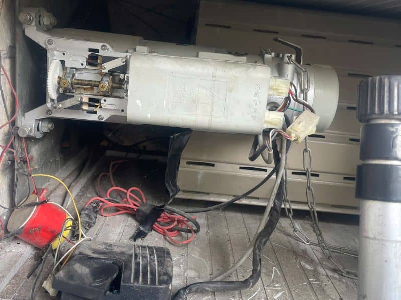 Sửa Motor Cửa Cuốn Tại TPHCM Và Hà Nội 24/7 – Nhanh, Rõ Giá, Có Bảo Hành 22 Sửa Motor Cửa Cuốn Chạy Yếu, Kêu To, Mất Hành Trình Tại TPHCM Và Hà Nội