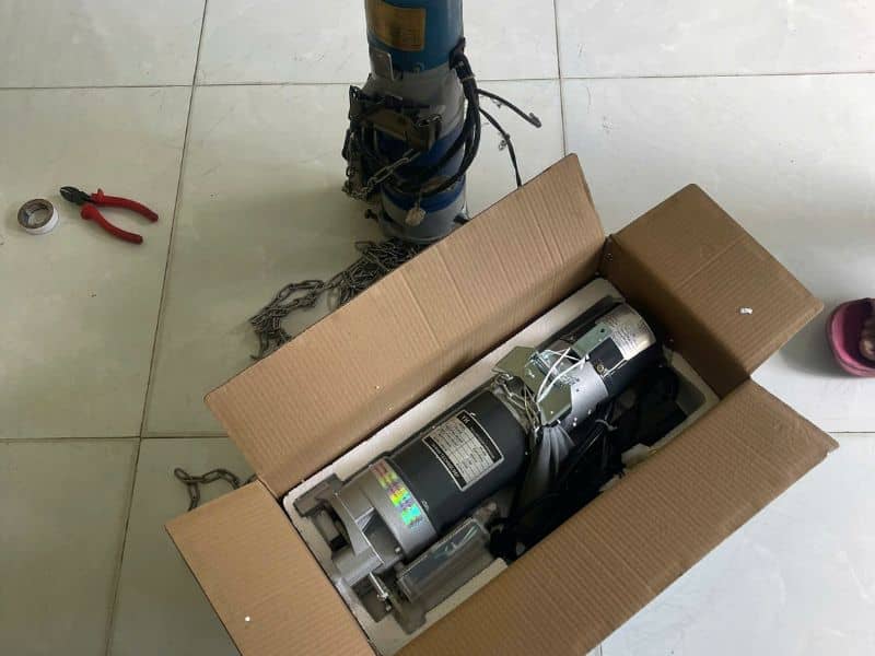 Sửa Motor Cửa Cuốn Tại TPHCM Và Hà Nội 24/7 – Nhanh, Rõ Giá, Có Bảo Hành 28 Sửa Motor Cửa Cuốn Tận Nơi – Vua Cửa Cuốn Kiểm Tra Đúng Lỗi, Báo Giá Trước