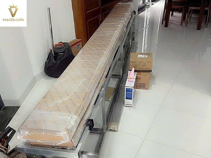 Hoàn Thiện Công Trình Lắp Đặt Cửa Cuốn Khe Thoáng Tại Gò Vấp, TPHCM 13 Xem công trình cửa cuốn khe thoáng Austdoor A61 tại Gò Vấp do Vua Cửa Cuốn thực hiện ngày 31/8/2026