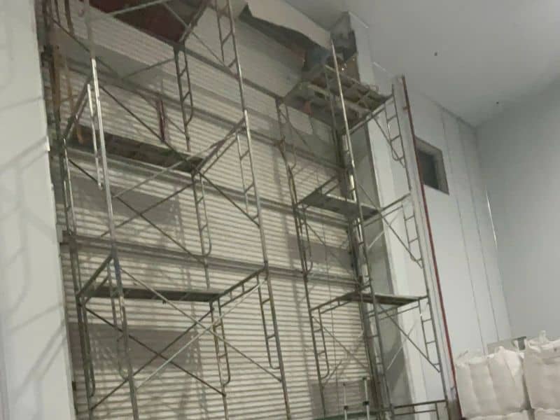 Cứu Hộ, Sửa Cửa Cuốn Phường Bạch Mai – Xử Lý Đúng Lỗi 24/7 20 Sửa Cửa Cuốn Phường Bạch Mai – Remote, Hộp Nhận Và UPS | Vua Cửa Cuốn